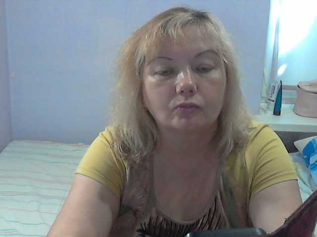 LucyAlexis live cam on BongaCams