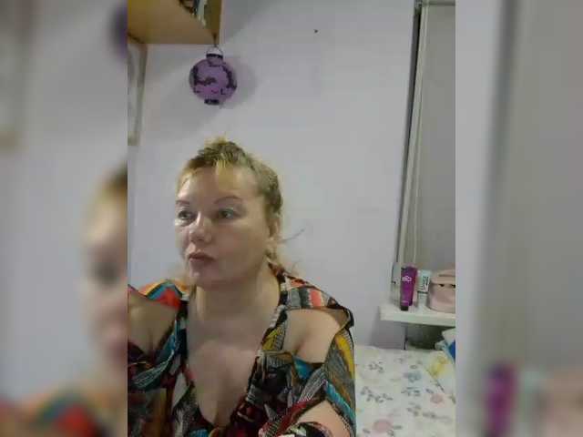 LucyAlexis live cam on BongaCams