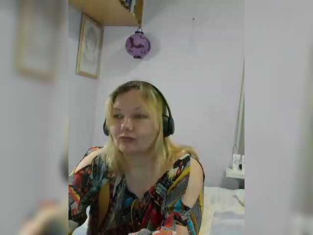 LucyAlexis live cam on BongaCams