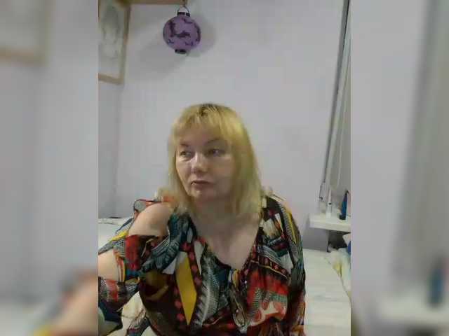 LucyAlexis live cam on BongaCams