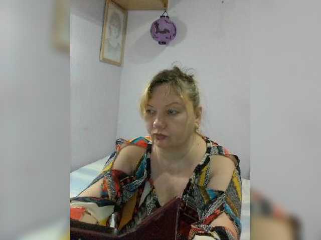 LucyAlexis live cam on BongaCams