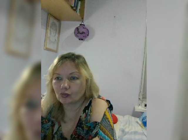LucyAlexis live cam preview