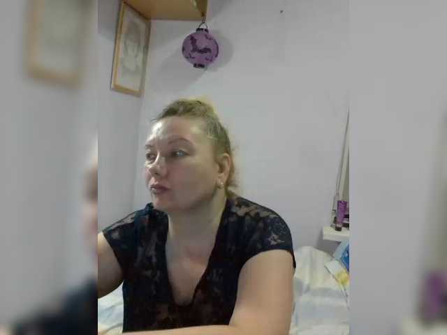 LucyAlexis live cam on BongaCams