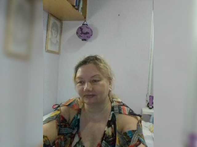 LucyAlexis live cam on BongaCams