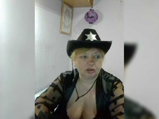 LucyAlexis live cam on BongaCams