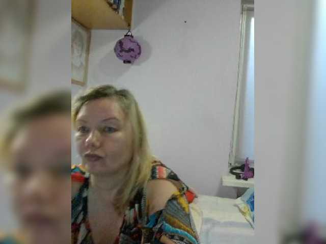 LucyAlexis live cam preview