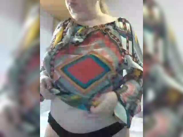 LucyAlexis live cam preview