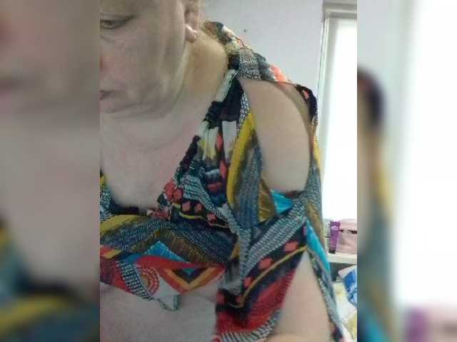 LucyAlexis live cam on BongaCams