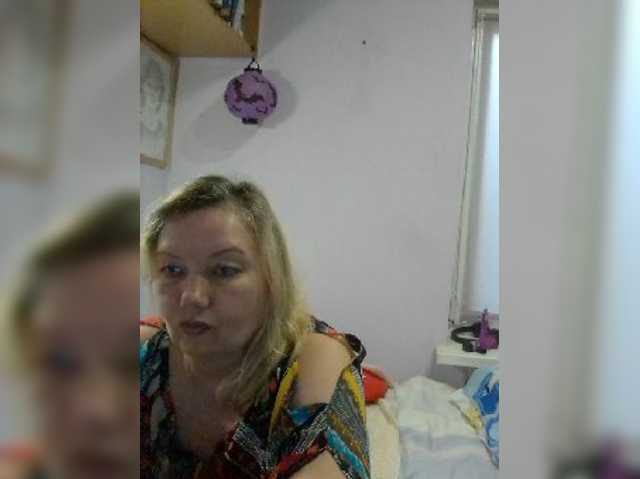 LucyAlexis live cam preview
