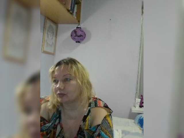 LucyAlexis live cam preview