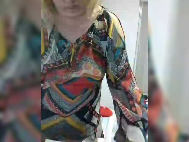 LucyAlexis live cam preview