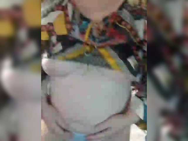 LucyAlexis live cam preview