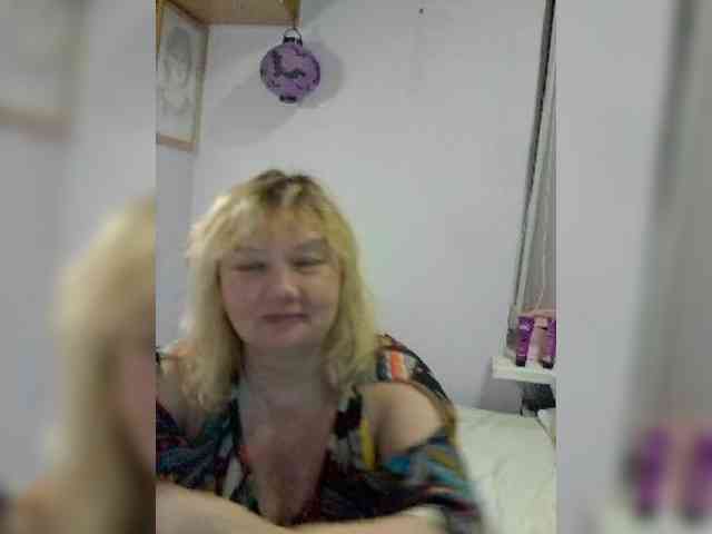 LucyAlexis webcam