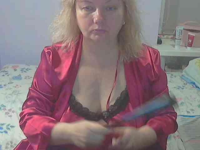 LucyAlexis webcam