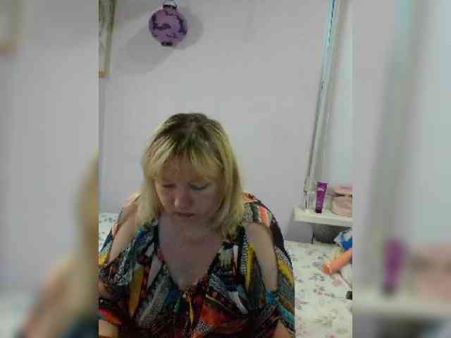 LucyAlexis webcam