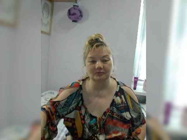 LucyAlexis webcam