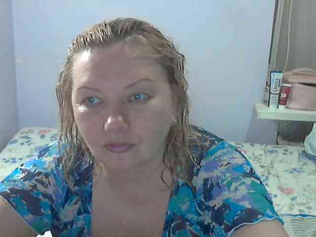 LucyAlexis webcam