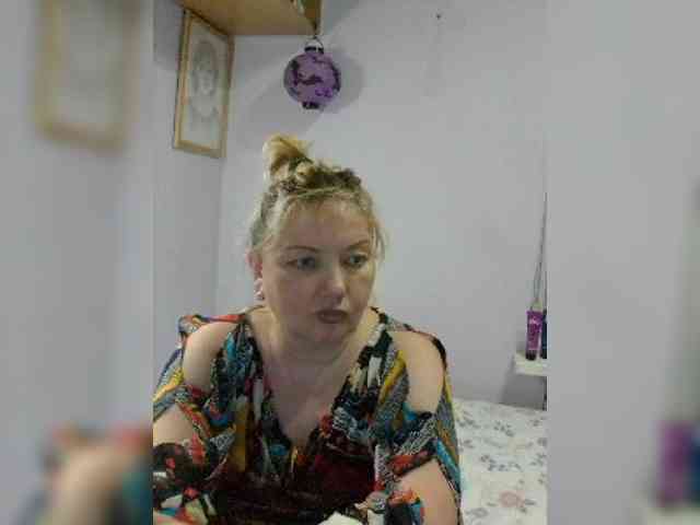 LucyAlexis Live Webcam on BongaCams