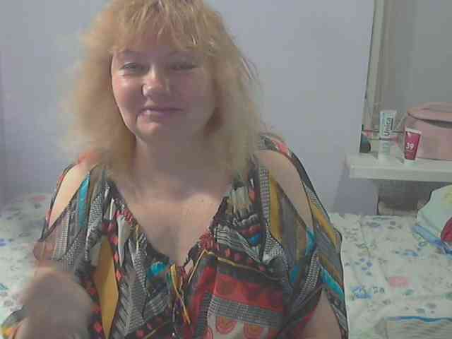 LucyAlexis webcam