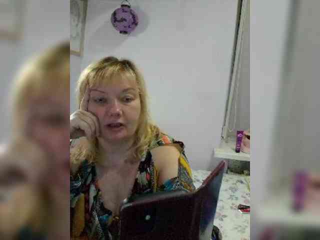 LucyAlexis webcam