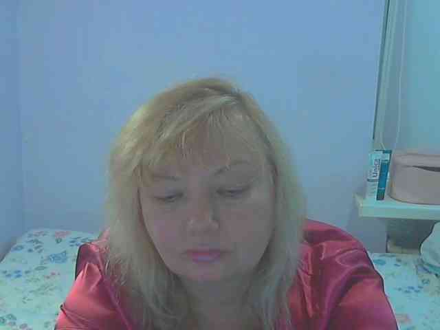 LucyAlexis webcam