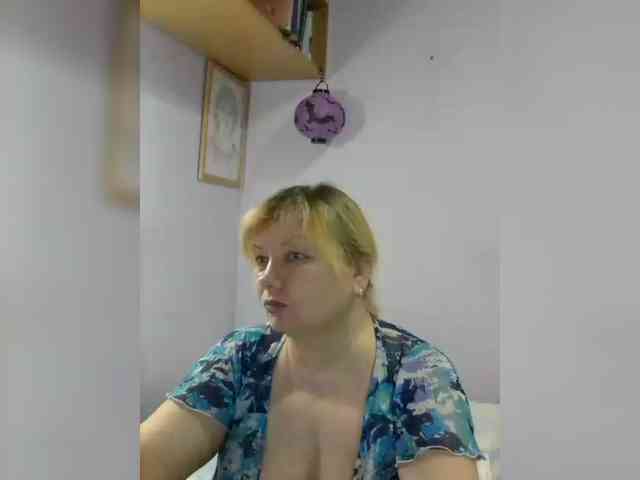 LucyAlexis webcam