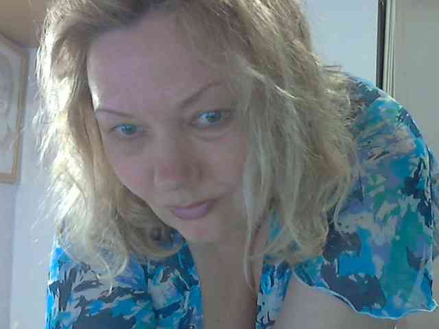 LucyAlexis webcam