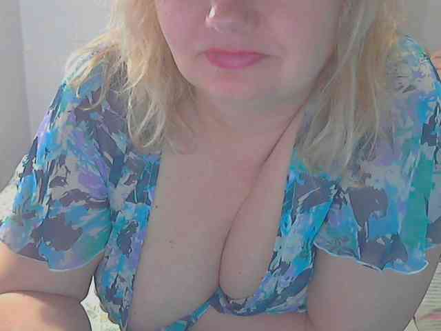 LucyAlexis webcam