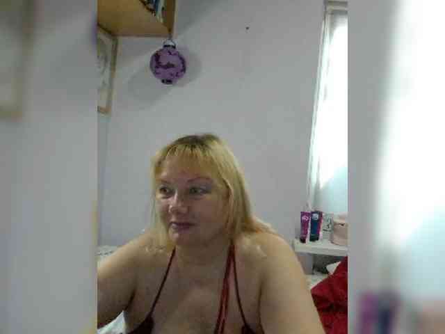 LucyAlexis webcam