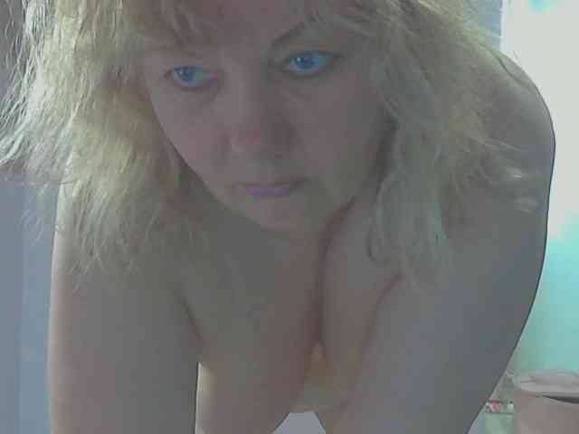 LucyAlexis webcam