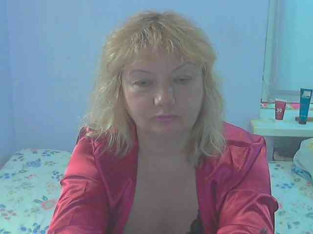 LucyAlexis webcam