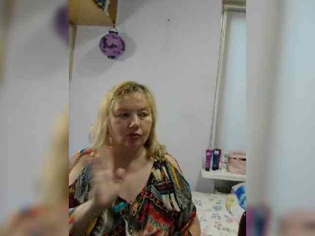 LucyAlexis webcam