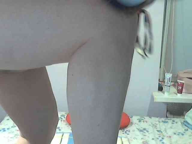 LucyAlexis webcam