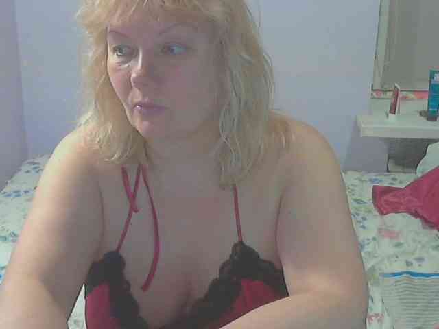 LucyAlexis webcam