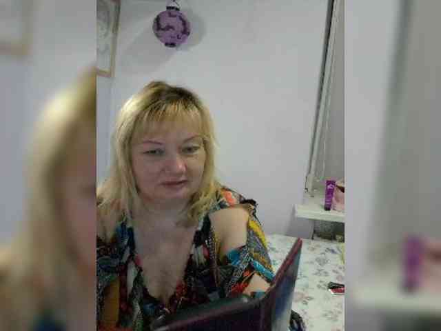 LucyAlexis webcam