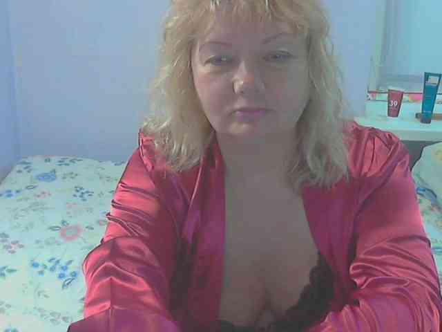 LucyAlexis webcam