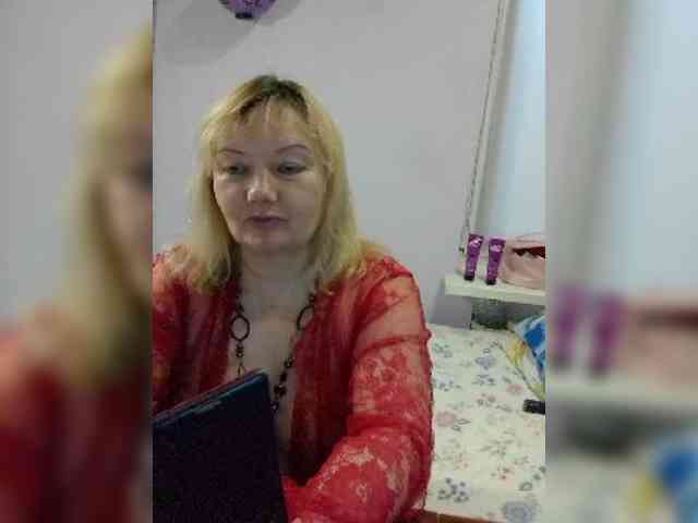 LucyAlexis webcam