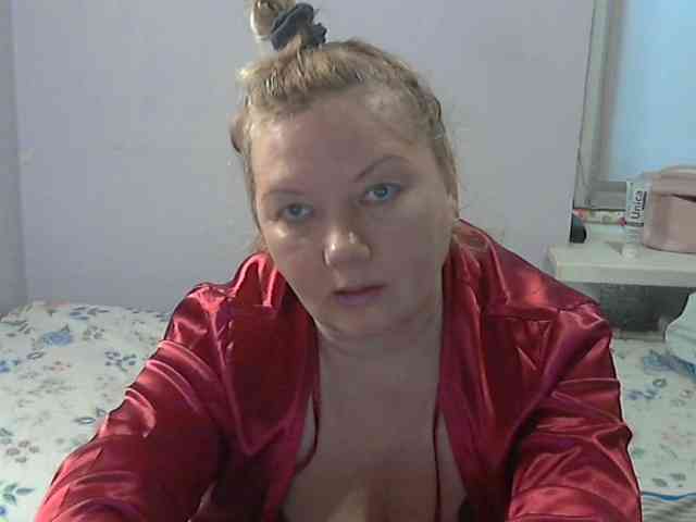 LucyAlexis webcam