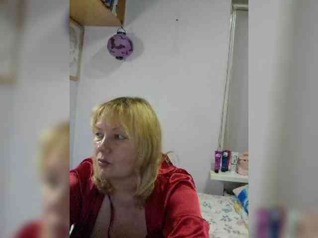 LucyAlexis webcam