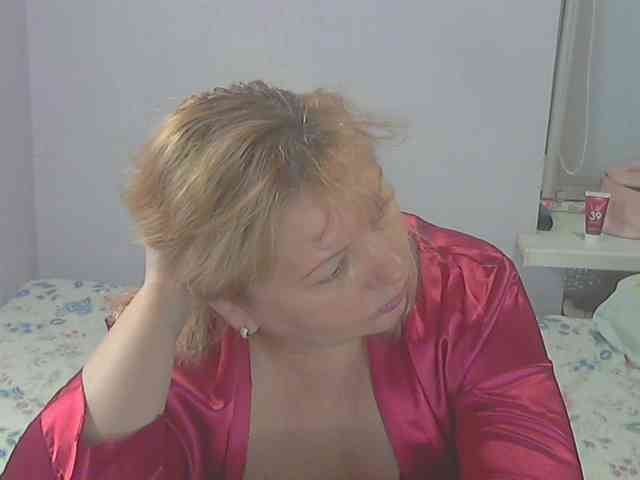 LucyAlexis webcam