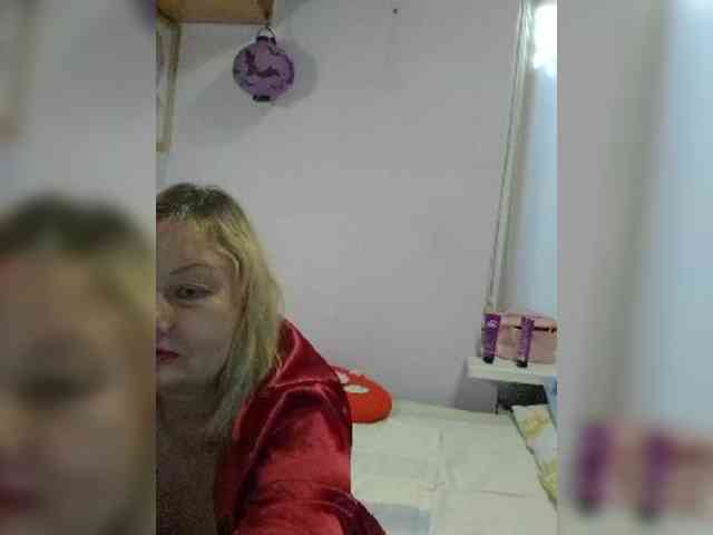 LucyAlexis webcam