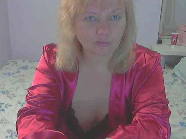 LucyAlexis webcam