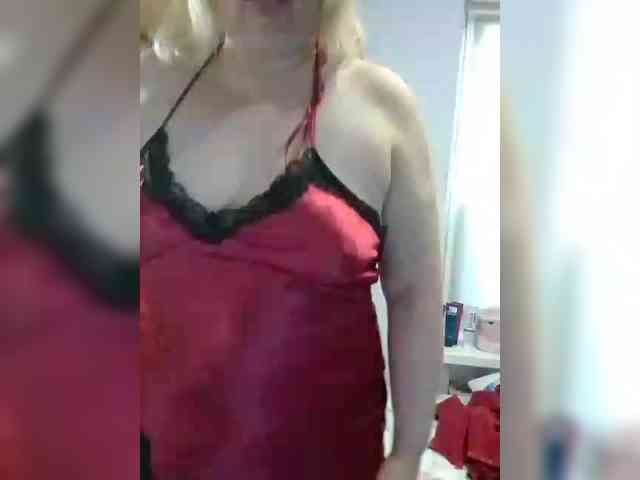 LucyAlexis webcam