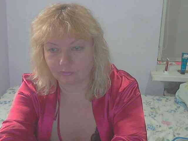 LucyAlexis webcam
