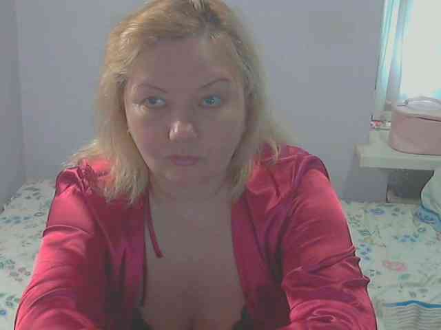 LucyAlexis webcam