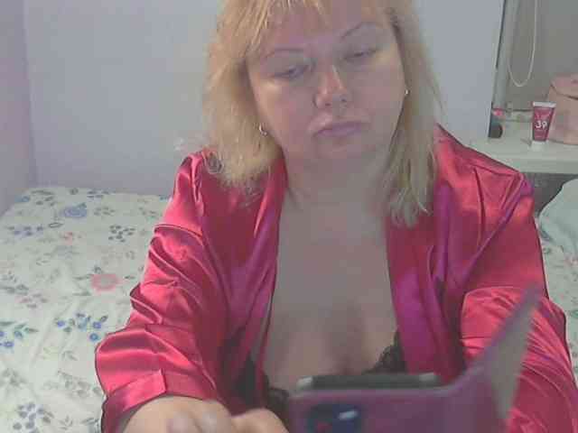 LucyAlexis webcam