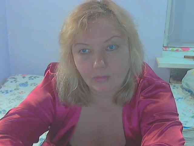 LucyAlexis webcam
