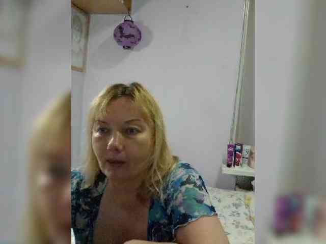 LucyAlexis webcam