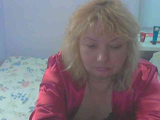 LucyAlexis webcam