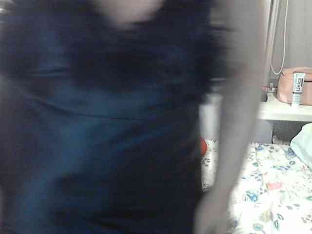 LucyAlexis webcam